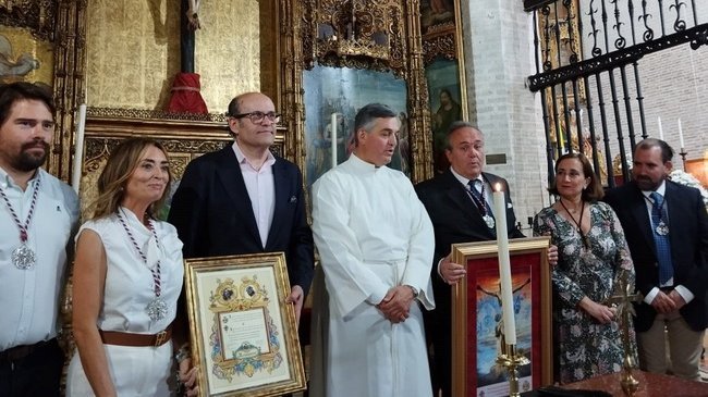 Las hermandades de los estudiantes de Huelva y Écija formalizan oficialmente su hermanamiento