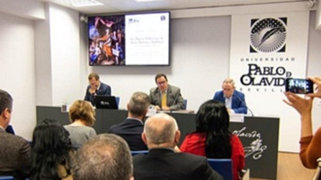 Presentado el libro que recorre las nuevas poblaciones de Sierra Morena y Andalucía