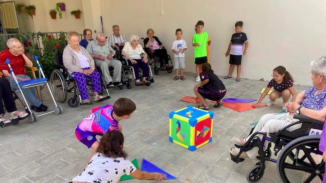 campamento residencia de mayores San Joaquín y Santa