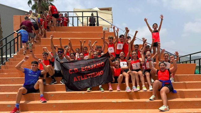 atletas del Club Deportivo Ecijano de Atletismo