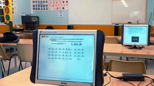 aula de formación de la Dirección General de Tráfico