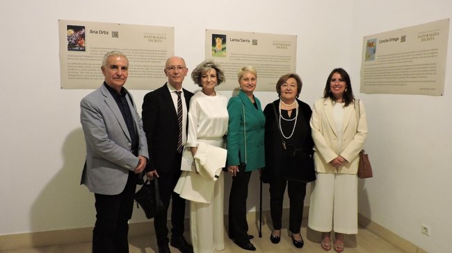 Concha Ortega expone en la Casa de la Provincia junto a las artistas Larisa Sarria y Ana Ortiz