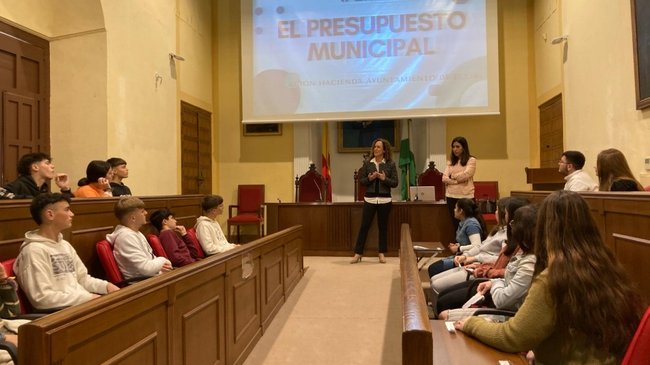 Alumnado de sociales del Vélez de Guevara