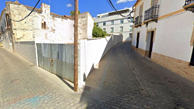 calle Zayas número 2