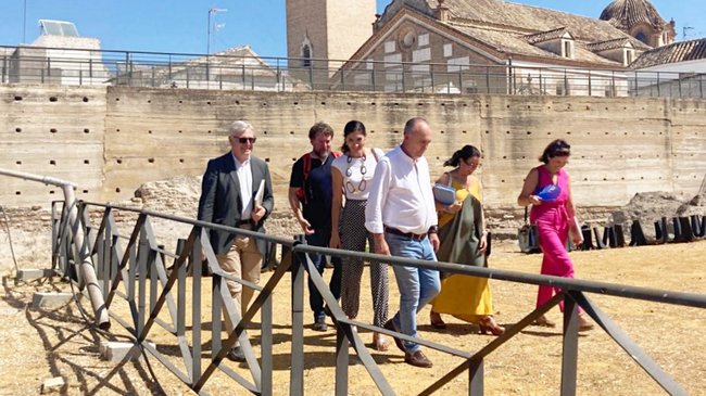 visita al yacimiento arqueológico de Plaza de Armas